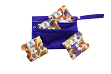 Load image into Gallery viewer, Double pocket Wet Bag for reusable washable sanitary pads towels
