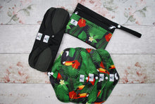 Load image into Gallery viewer, Reusable Sanitary Pads Green
