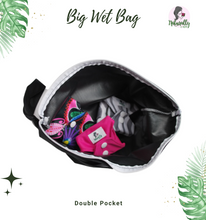 Load image into Gallery viewer, Big Wet Bag 30cm x 40cm Trees pattern for baby nappies or reusable cloth sanitary pads towels face masks - Eco zero waste - Double Pockets
